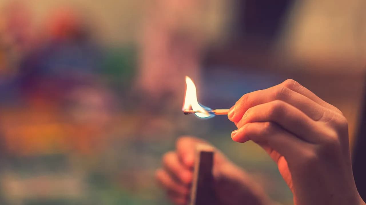 Dziewczynka z zapałkami: Dlaczego baśń Andersena porusza dziś?